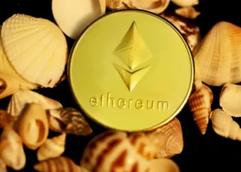Tom Lee prevé alza en Ethereum pese a pérdidas de 5.000 M$ de BitMine