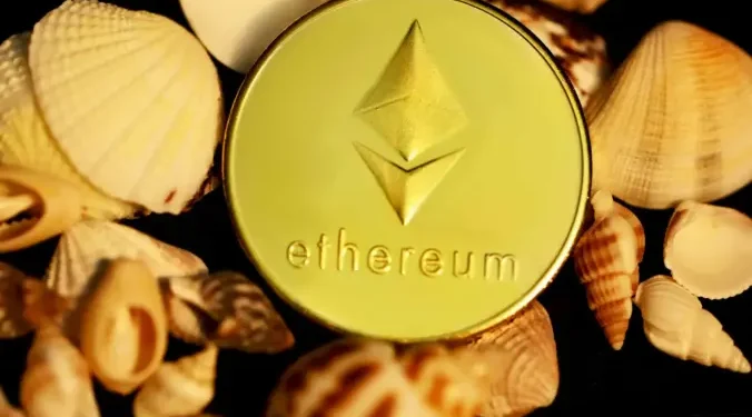 Tom Lee prevé alza en Ethereum pese a pérdidas de 5.000 M$ de BitMine