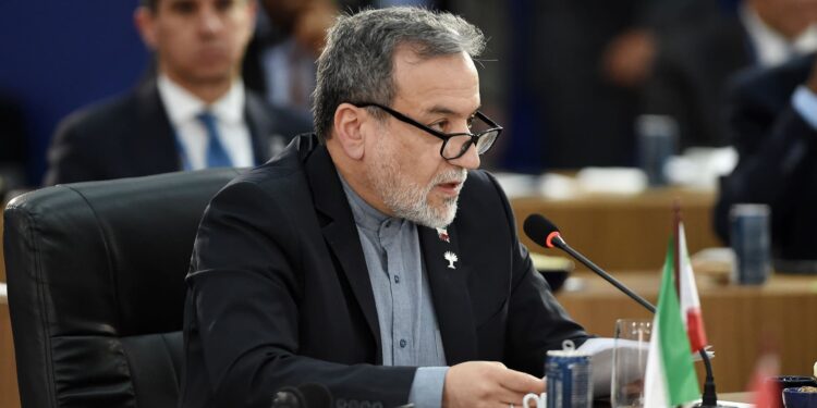 Irán y países del Golfo aplazan reunión clave sobre Ormuz