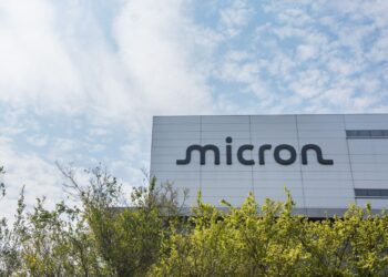 Nvidia, cliente de Micron, estudia una memoria más barata