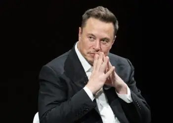 Musk vuelve a dejar abierta una posible fusión entre Tesla y SpaceX