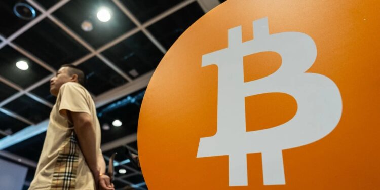 Bitcoin sufre su mayor caída desde junio tras el rechazo del Senado 1 Bitcoin sufre su mayor caída desde junio tras el rechazo del Senado