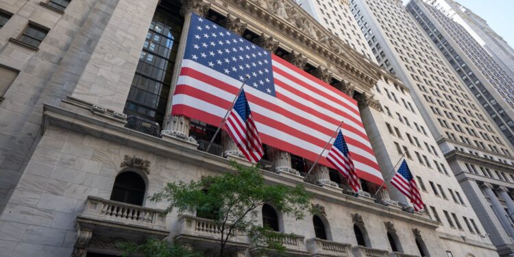Nasdaq y S&P 500 rebotan pese al temor a los tipos por la IA 1 Nasdaq y S&P 500 rebotan pese al temor a los tipos por la IA