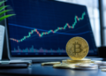 Bitcoin sube a 77.500 dólares tras avances de la SEC