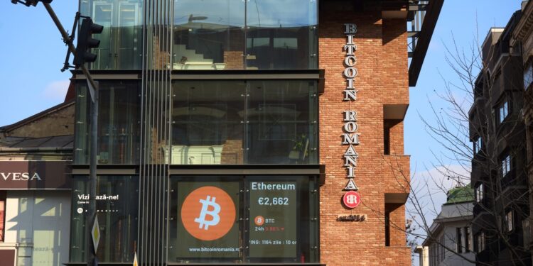 Los ETF de Bitcoin captan 433 millones tras el revés de CLARITY