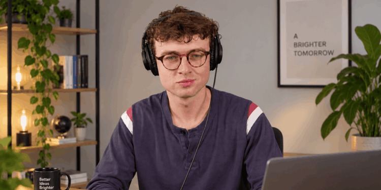 Del desarrollo de IA en OpenAI a alertar de sus riesgos: Jacob Coxon