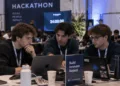 OpenAI paga 6.500 dólares por fallos detectados con Claude 3 OpenAI paga 6.500 dólares por fallos detectados con Claude