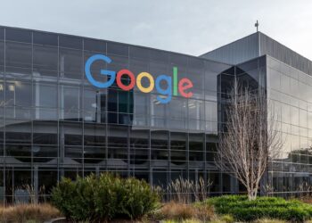 Irlanda multa a Google con 403 millones por datos de ubicación