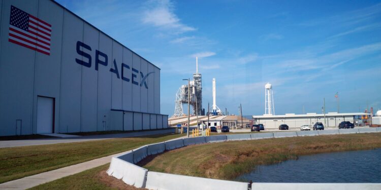 SpaceX prioriza el crecimiento y no prevé repartir dividendos por ahora 1 SpaceX prioriza el crecimiento y no prevé repartir dividendos por ahora