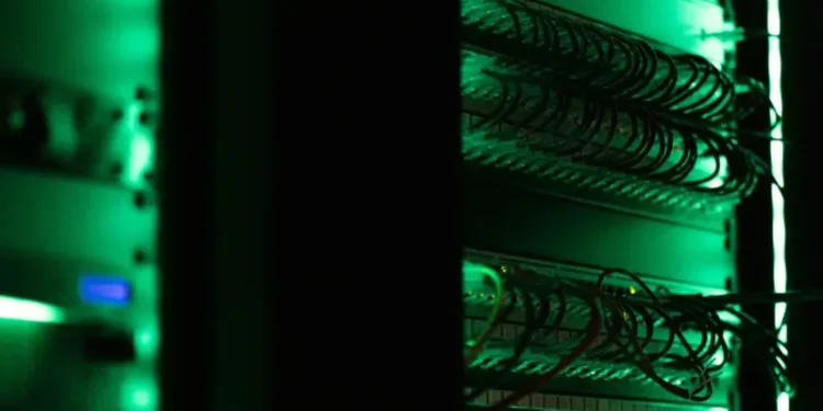 Alpenglow arranca en la testnet de Solana con finalidad de 100-150 ms