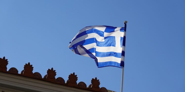 Grecia incorpora cuatro firmas al registro MiCA; Binance queda fuera