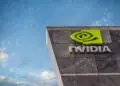 Nvidia explora seguros para financiar sus chips de IA 3 Nvidia explora seguros para financiar sus chips de IA
