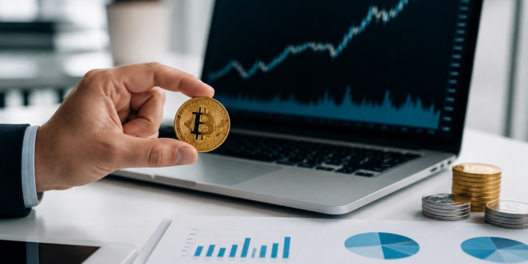 Un analista prevé que bitcoin alcance 97.000 dólares por el empleo débil