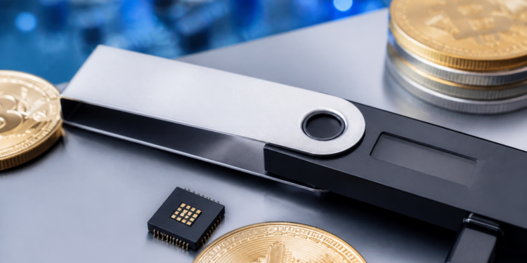 Ledger confirma un implante físico en un dispositivo de CryptoBilis