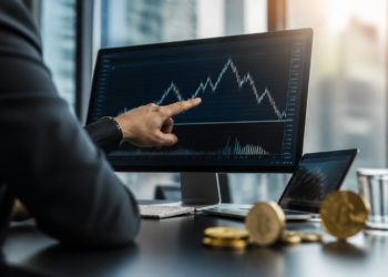 CEO de CryptoQuant ve suelo en 30.000 dólares aunque salgan los ETF