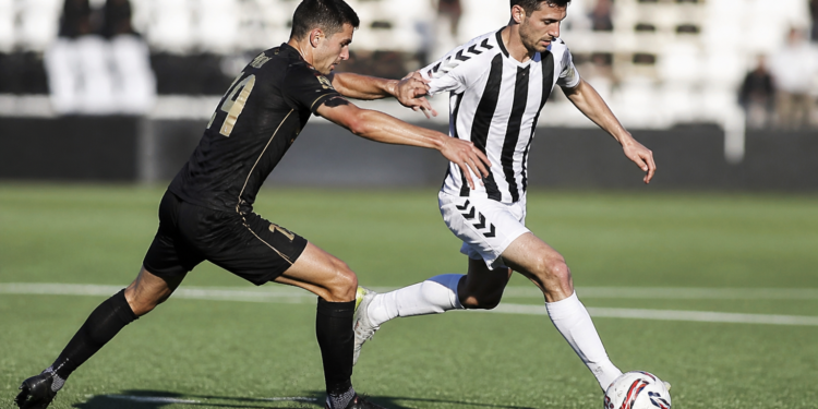 El CF Intercity cae ante una efectiva UD Castellonense (0-2)