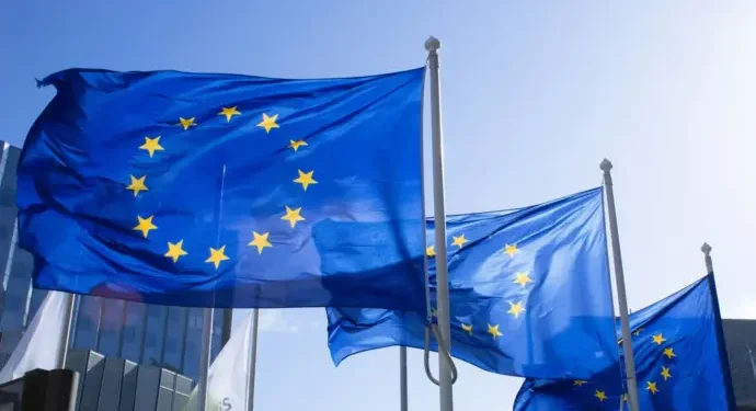 ESMA plantea regular bajo MiCA las interfaces DeFi en Europa