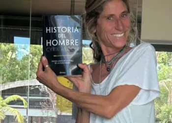 Diálogos, encuentros y anécdotas en la biblioteca de Solana