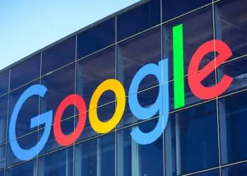 Finlandia ordena a Google suspender dos centros de datos de IA
