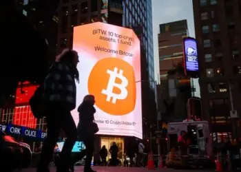 Bitcoin cae hasta un 2,3% por la inflación y las ventas tecnológicas
