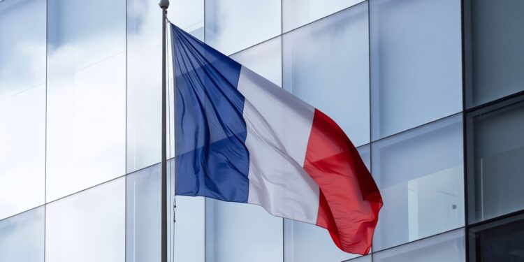 Francia plantea gravar al 31,4% las ganancias cripto en stablecoins