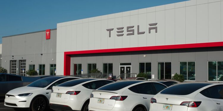 Tesla bate previsiones de beneficio, pero decepciona en ingresos 1 Tesla bate previsiones de beneficio, pero decepciona en ingresos
