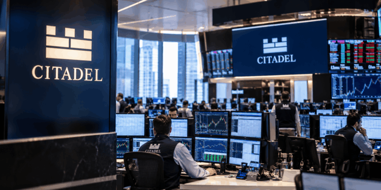 Griffin alerta de una burbuja en la IA y compara chips con asientos