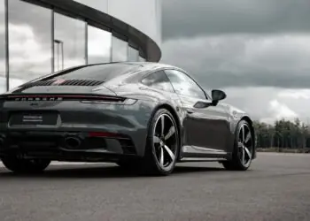 El 911 sostiene el beneficio de Porsche pese a la caída de ventas