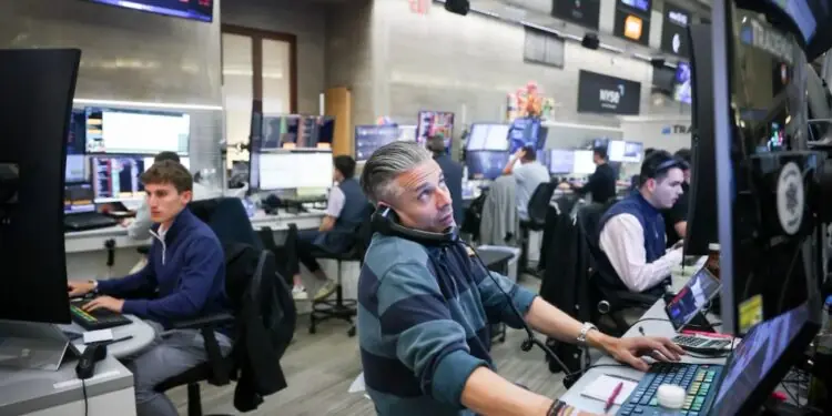 S&P 500 cae por Intel y Amazon; bitcoin baja tras hackeo a Binance 1 S&P 500 cae por Intel y Amazon; bitcoin baja tras hackeo a Binance
