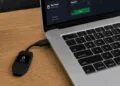 Trezor alerta de un implante en un Safe 5 vendido por CryptoBilis